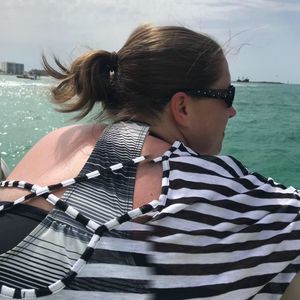 Meet your Posher, Leah